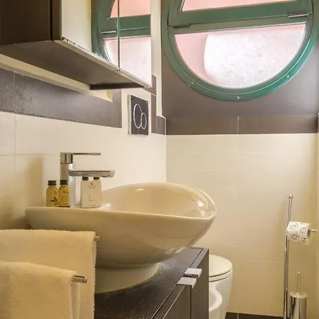 Apartment In Mit Terrasse *